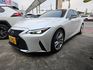 LEXUS凌志 IS 300H  第1張縮圖