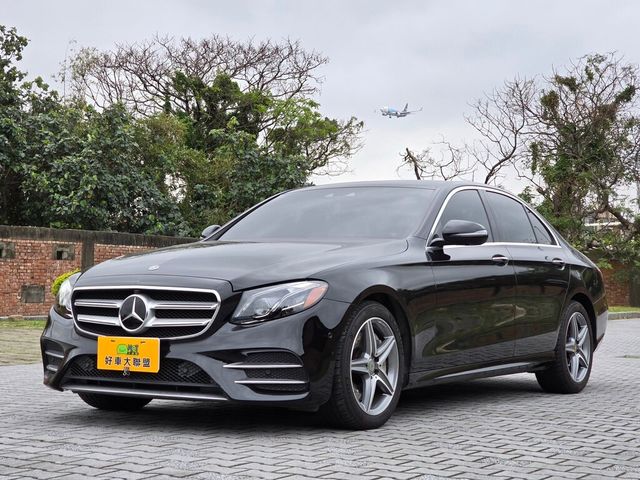M-BENZ賓士 E300  第1張相片