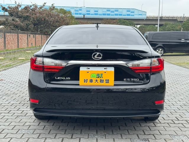 LEXUS凌志 ES200  第3張相片
