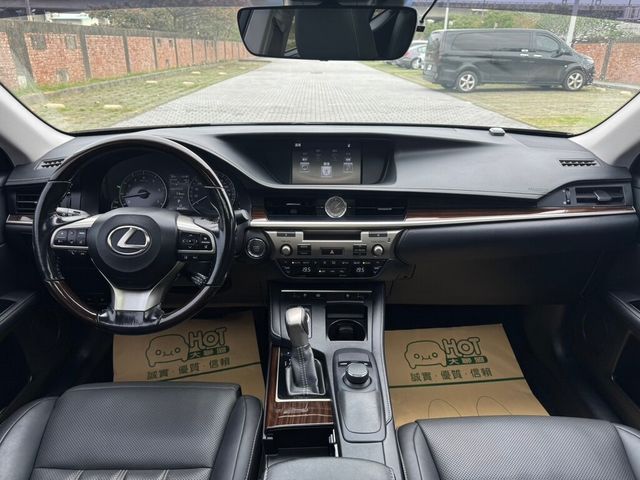 LEXUS凌志 ES200  第6張相片