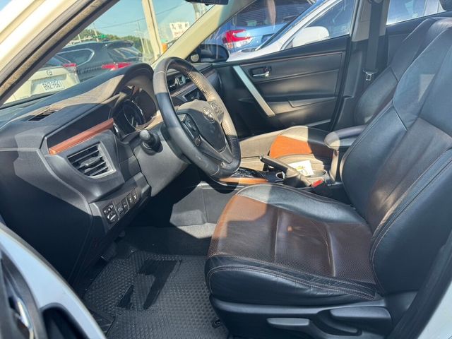 TOYOTA豐田 ALTIS  第8張相片