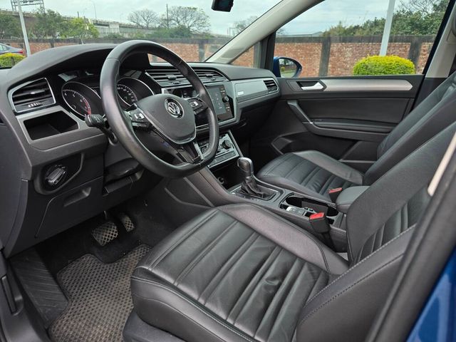 VOLKSWAGEN福斯 TOURAN  第10張相片