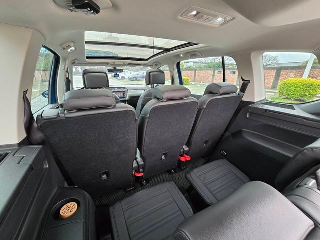VOLKSWAGEN福斯 TOURAN  第12張相片