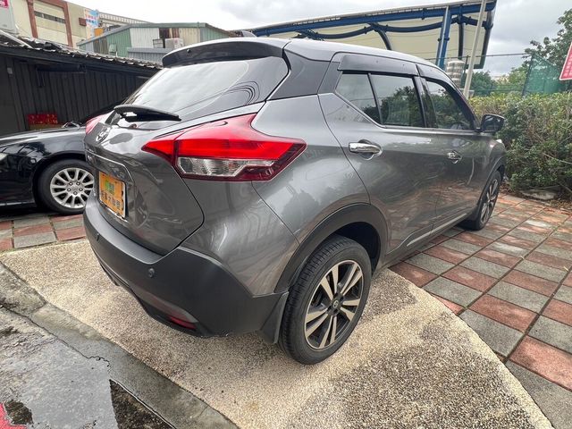 NISSAN日產 KICKS  第2張相片