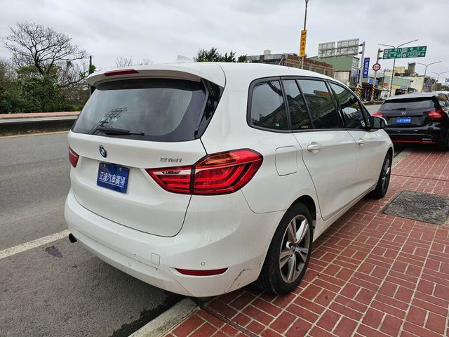 BMW寶馬 218I  第2張相片