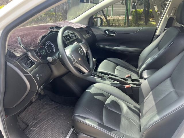 NISSAN日產 TIIDA  第13張相片