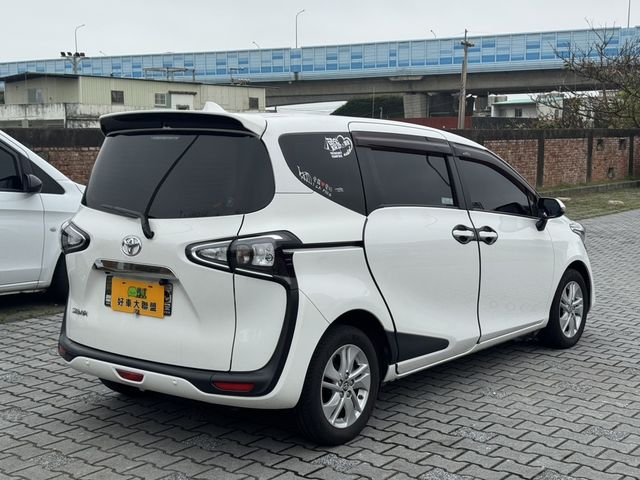 TOYOTA豐田 SIENTA  第3張相片