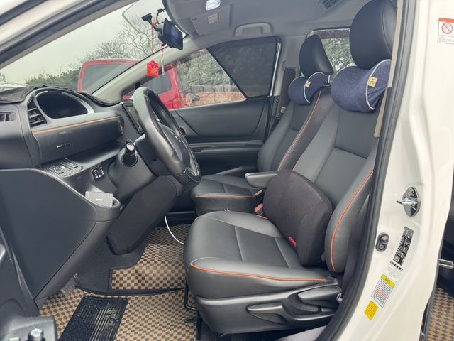 TOYOTA豐田 SIENTA  第17張相片