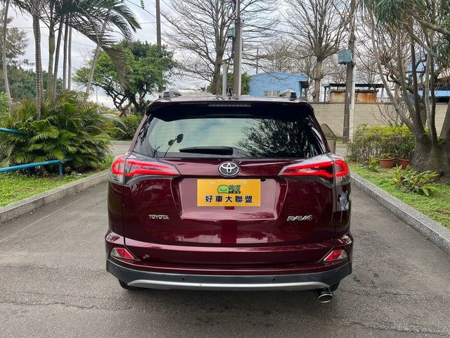 TOYOTA豐田 RAV4  第7張相片