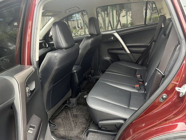 TOYOTA豐田 RAV4  第21張相片