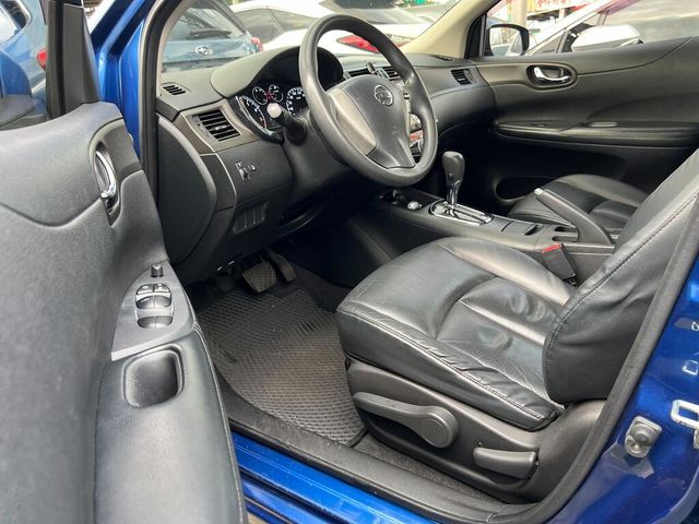 NISSAN日產 TIIDA  第8張相片