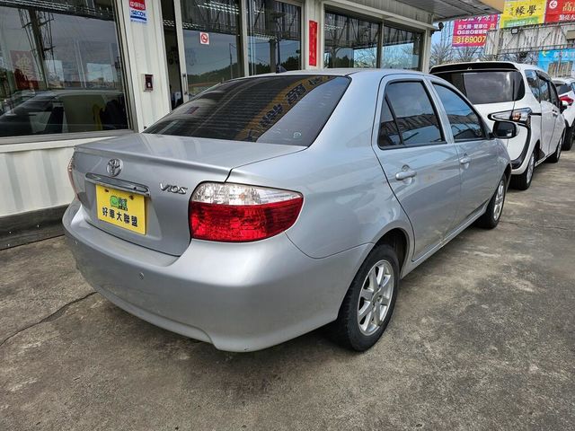 TOYOTA豐田 VIOS  第2張相片