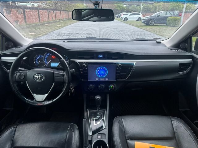 TOYOTA豐田 ALTIS  第6張相片