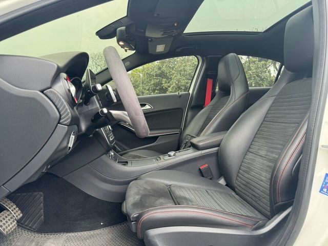 M-BENZ賓士 A250  第8張相片