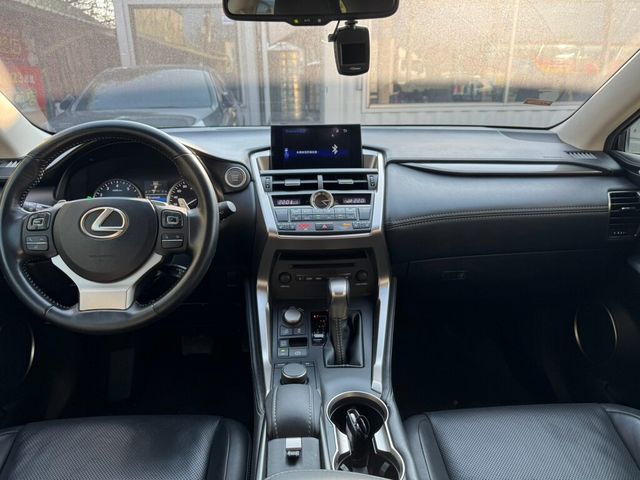 LEXUS凌志 NX200T  第6張相片