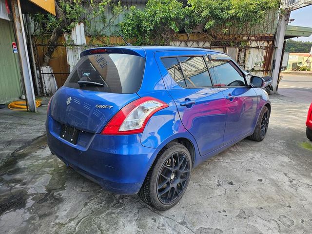 SUZUKI鈴木 SWIFT  第2張相片