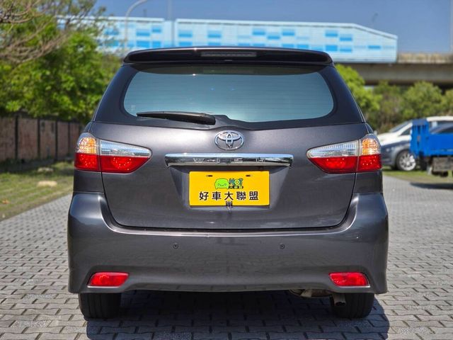 TOYOTA豐田 WISH  第4張相片