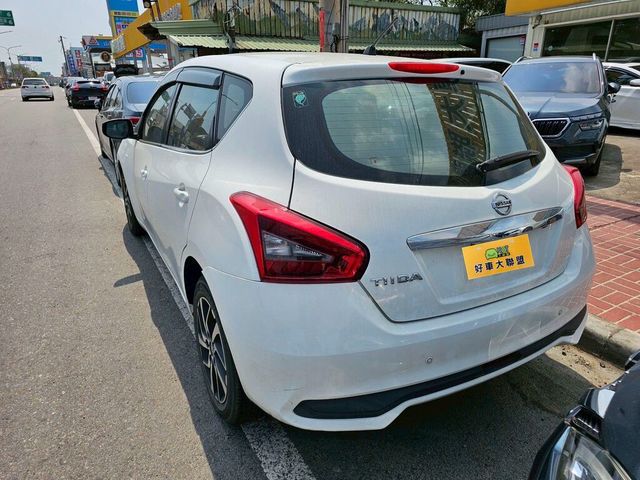 NISSAN日產 TIIDA  第4張相片