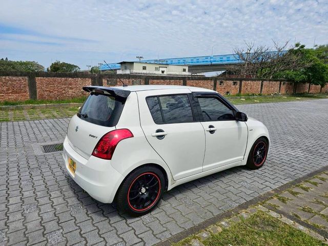 SUZUKI鈴木 SWIFT  第2張相片