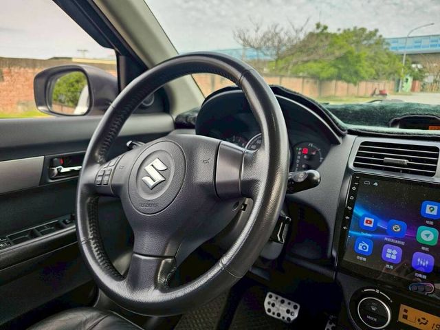 SUZUKI鈴木 SWIFT  第10張相片