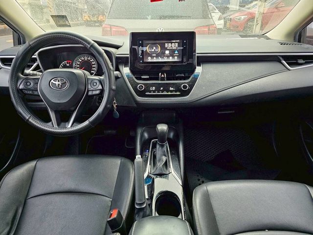 TOYOTA豐田 ALTIS  第6張相片