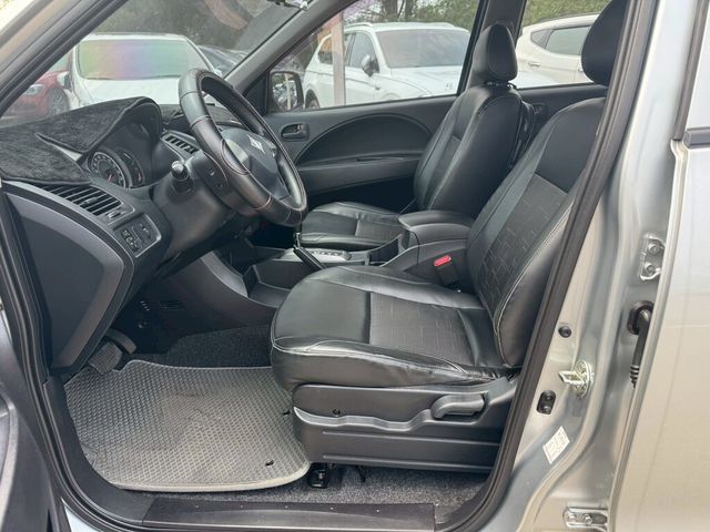 MITSUBISHI三菱 ZINGER  第9張相片