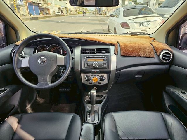 NISSAN日產 LIVINA  第6張相片