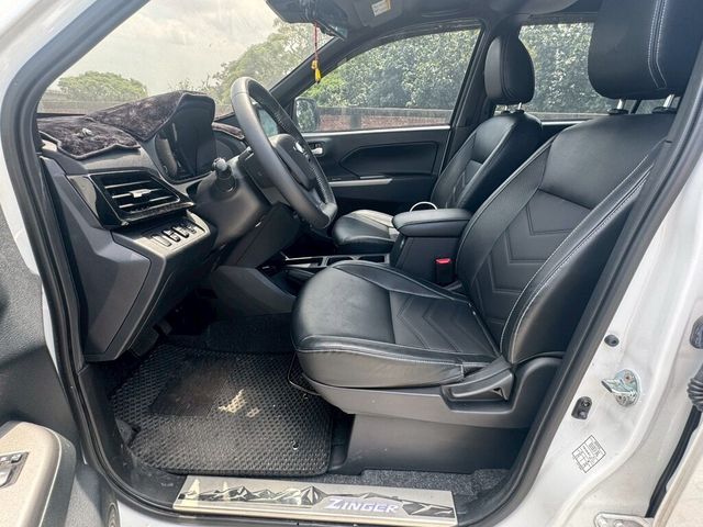 MITSUBISHI三菱 ZINGER  第6張相片