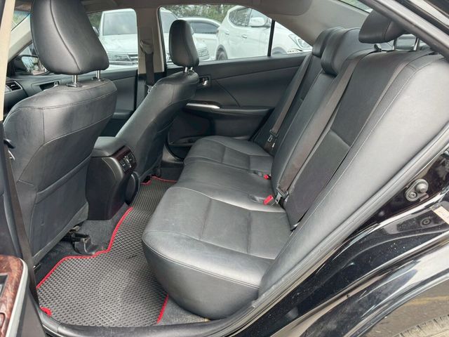 TOYOTA豐田 CAMRY  第10張相片