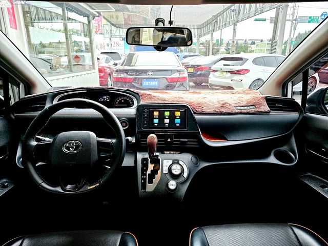 TOYOTA豐田 SIENTA  第6張相片