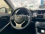 LEXUS凌志 IS 300H  第9張縮圖