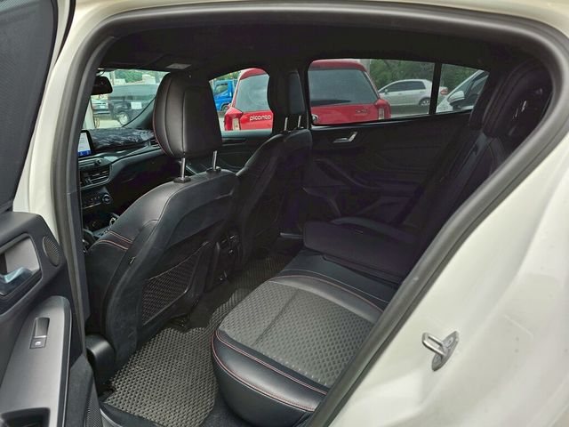 FORD福特 FOCUS  第8張相片