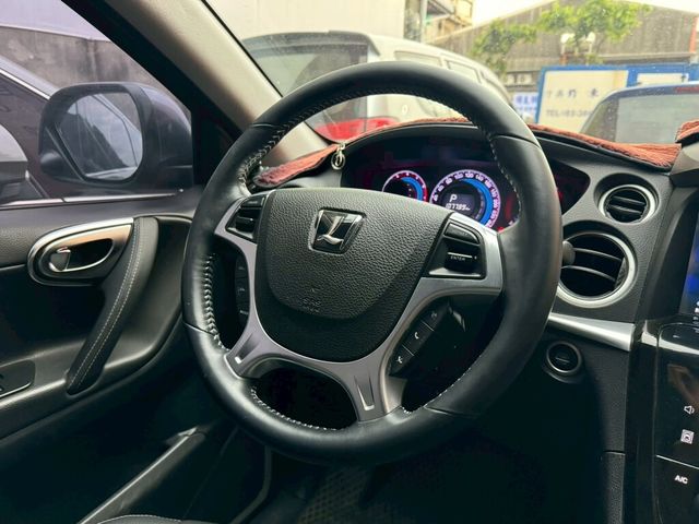 LUXGEN納智捷 U7 TURBO  第7張相片