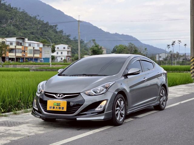 HYUNDAI現代 ELANTRA  第1張相片