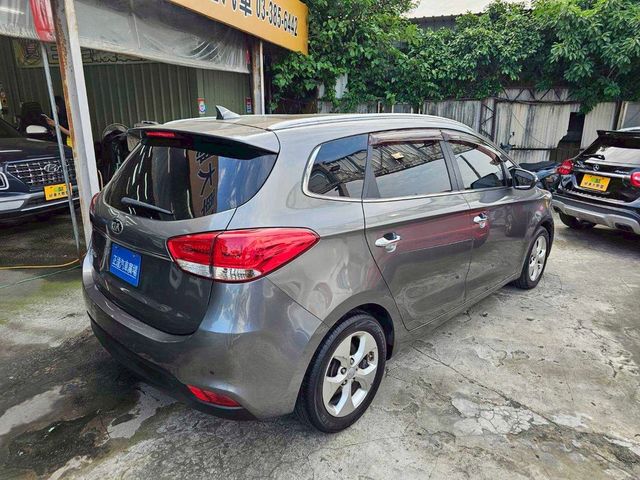 KIA起亞 CARENS  第2張相片