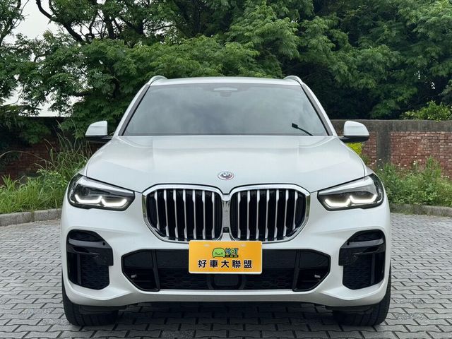 BMW寶馬 X5 XDRIVE25D  第3張相片