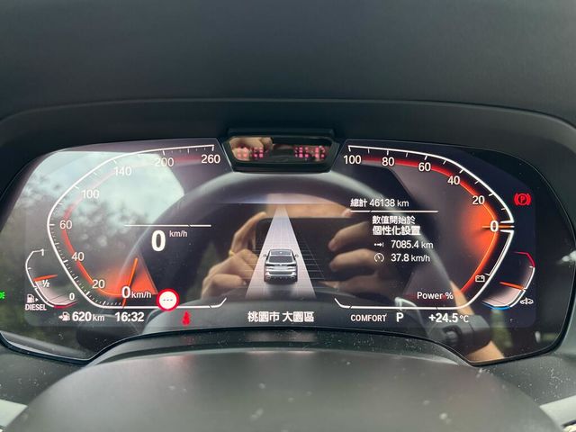 BMW寶馬 X5 XDRIVE25D  第5張相片