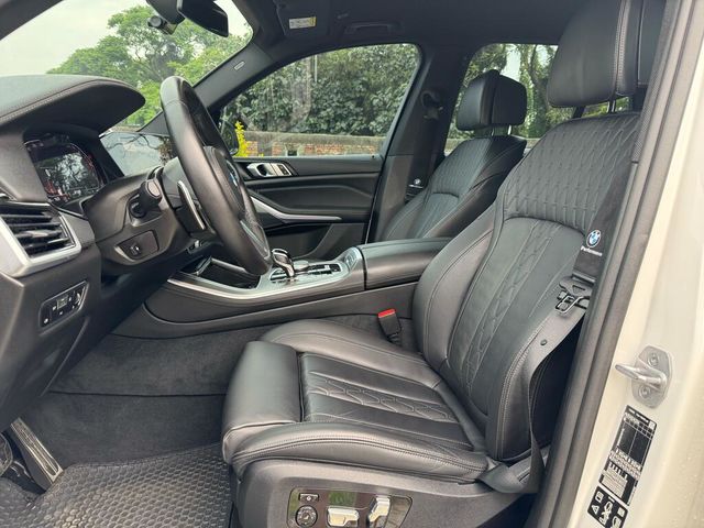 BMW寶馬 X5 XDRIVE25D  第9張相片