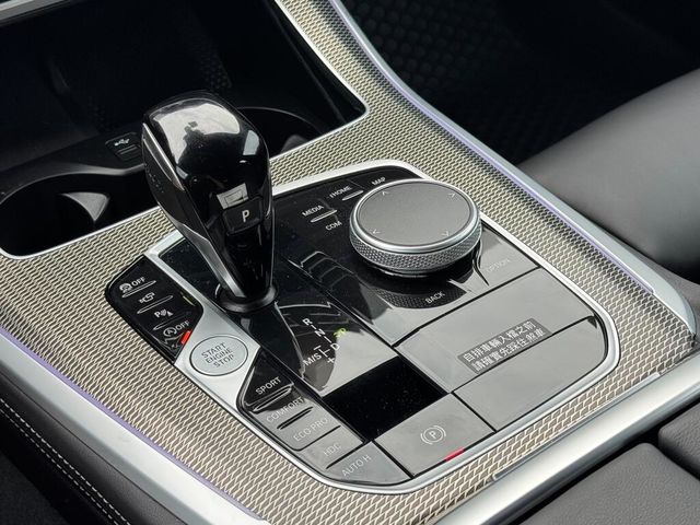 BMW寶馬 X5 XDRIVE25D  第12張相片