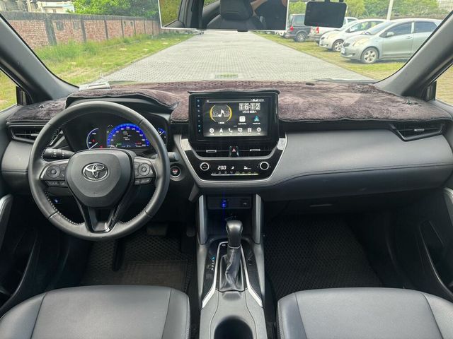 TOYOTA豐田 COROLLA CROSS HYBRID  第6張相片