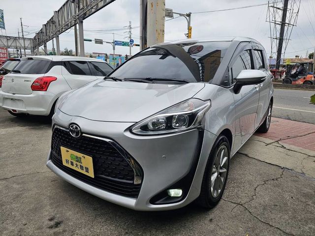 TOYOTA豐田 SIENTA  第1張相片