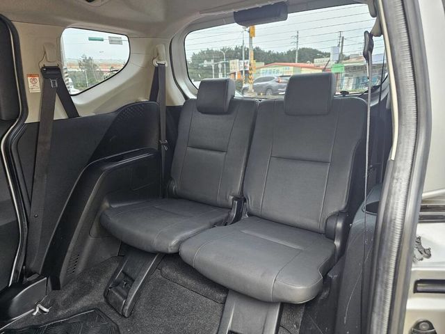 TOYOTA豐田 SIENTA  第11張相片