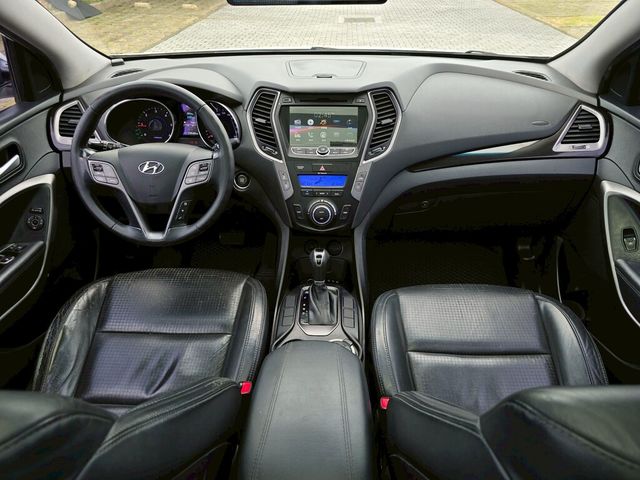 HYUNDAI現代 SANTA FE  第6張相片