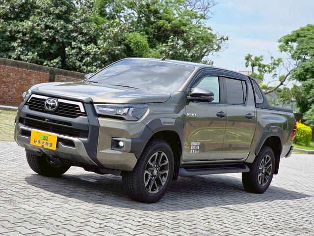 TOYOTA豐田 HILUX  第1張相片