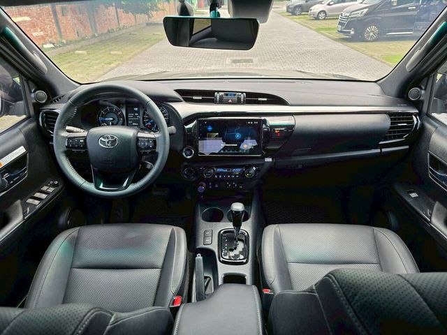 TOYOTA豐田 HILUX  第6張相片