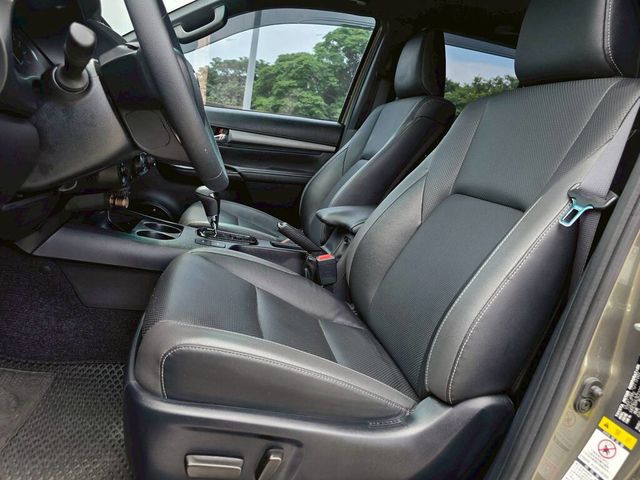 TOYOTA豐田 HILUX  第7張相片