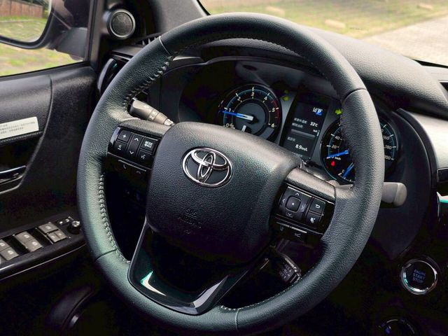 TOYOTA豐田 HILUX  第11張相片