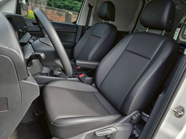 VOLKSWAGEN福斯 CADDY  第9張相片