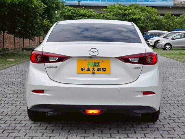 MAZDA馬自達 MAZDA 3  第4張相片