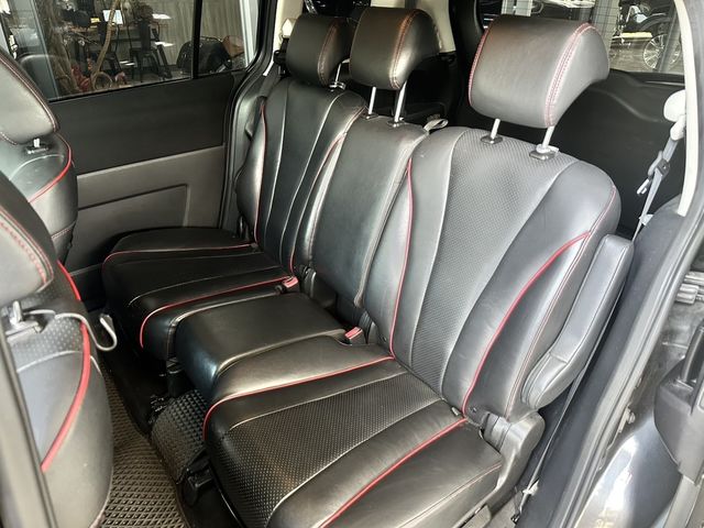 MAZDA馬自達 MAZDA 5  第8張相片